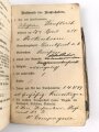 1. Weltkrieg, Militärpaß eines einjährig Freiwilligen im hessischen Infanterie Regiment 81. Eingetragene Landwehr Dienstauszeichnung II. Klasse. Während des 1. Weltkrieg zum immobilen Kraftwagen depot nach Frankfurt / Main versetzt.