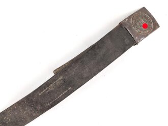 Koppel für Angehörige des Heeres. Eisenschloss lackiert datiert 1941. Ungereinigt. Länge des Lederkoppel 98cm