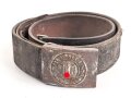 Koppel für Angehörige des Heeres. Eisenschloss lackiert datiert 1941. Ungereinigt. Länge des Lederkoppel 98cm