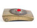 Koppelschloss für Angehörige der SA. Kleine Ausführung in knapp 40mm, auf der Spitze stehendes Hakenkreuz. Hersteller LF