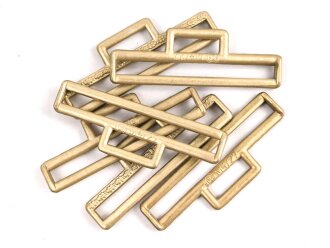 Hakenfang für eine Feldbinde für politische Leiter der NSDAP. Aluminium eloxiert, RZM M4/39. Sie erhalten ein ( 1 ) Stück