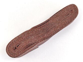 Österreich, Band zur Bandspange der Verwundetenmedaille für einmalige Verwundung. Breite 15mm, sie erhalten je 10cm von der Rolle abgeschnitten
