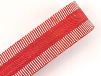 Österreich, Band zum Kaiser Karl Truppenkreuz 1916. Breite 25mm, sie erhalten je 15cm von der Rolle abgeschnitten