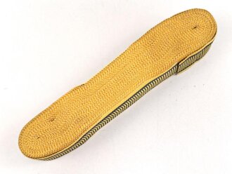 Österreich, Band zur Kriegsmedaille 1873. Breite 25mm, sie erhalten je 15cm von der Rolle abgeschnitten
