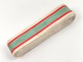 Ungarn, Ordensband zur Kriegs Erinnerungsmedaille 1914-1918. Breite 30mm, sie erhalten je 15cm von der Rolle angeschnitten