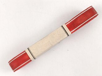 Finnland, Bündel Ordensband für die Bandspange zum Freiheitskreuz. Breite 15mm, in der originalen Banderole, laut dieser 10 Meter
