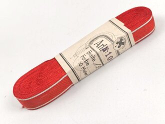 Finnland, Bündel Ordensband für die Bandspange zum Freiheitskreuz. Breite 15mm, in der originalen Banderole, laut dieser 10 Meter
