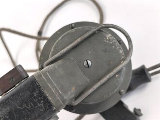 1.Weltkrieg, eiserner Armeefernsprecher  in gutem Gesamtzustand. Ungereinigtes Stück