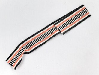 Ordensband zum Kriegsehrenkreuz mit Schwertern Ehrenbund Deutscher Weltkriegsteilnehmer e.V.. Breite 25mm, Länge 23,5cm