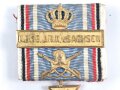 Bayern, Mitgliedsabzeichen Verein ehemaliger Angehöriger im Infanterie Regiment 15. Das Band ist auf einem Stück neuzeitlichen Karton befestigt