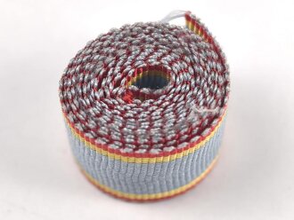 Mecklenburg Schwerin, Ordensband für die Bandspange zum Militär Verdienstkreuz. Breite 15mm, sie erhalten je 10cm von der Rolle abgeschnitten