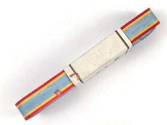 Mecklenburg Schwerin, Bündel Ordensband für die Bandspange zum Militär Verdienstkreuz. Breite 15mm, in der originalen Banderole, laut dieser 10 Meter