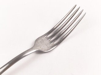 Gabel von der Kriegsmarine, datiert 1942, Metall, Gesamtlänge ca. 21 cm