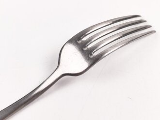 Gabel von der Kriegsmarine, datiert 1942, Metall, Gesamtlänge ca. 21 cm