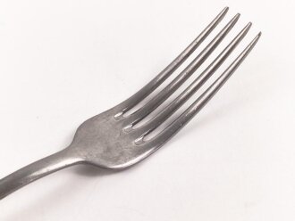 Gabel von der Kriegsmarine, datiert 1942, Metall, Gesamtlänge ca. 21 cm