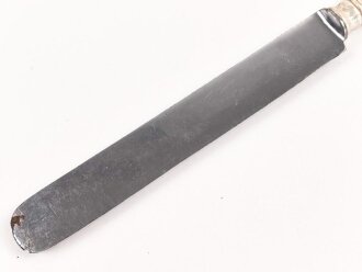 Messer Offizierskasino Truppenübungsplatz Heuberg (O.H.Heuberg = Ortshauptverband Heuberg), an der Spitze angerostet