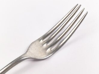 Gabel von der Wehrmacht aus Aluminium, datiert 1941, Gesamtlänge ca. 21 cm