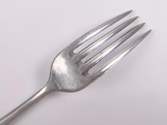 Gabel von der Wehrmacht aus Aluminium, datiert 1941, Gesamtlänge ca. 21 cm