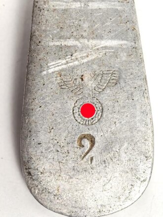 Gabel von der Wehrmacht aus Aluminium, datiert 1941, Gesamtlänge ca. 21 cm