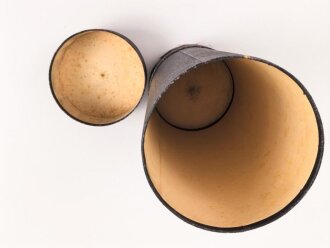 Bayern, Paradebusch mit Trichter für eine Pickelhaube. Guter Zustand, im Aufbewahrungskarton