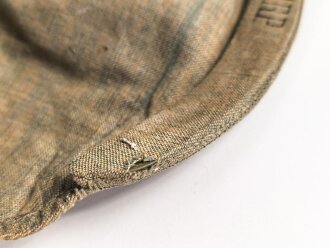 1.Weltkrieg, Überzug für eine Pickelhaube des Königl. Bayerische Infanterie Regiment "König" Nr.1 Getragenes Stück, die Nummer "1" noch erkennbar