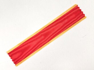 Braunschweig, Band zum Orden Heinrich des Löwen . Breite 32mm, Länge 14,5cm