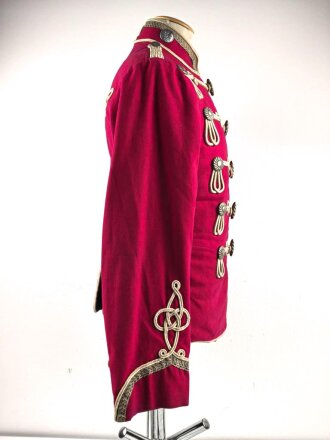 Preussen, Attila eines Sergeanten im Husaren Regiment 5. Krapprot mit weißer Kantschnur. Eigentumstück in gutem Zustand, selten