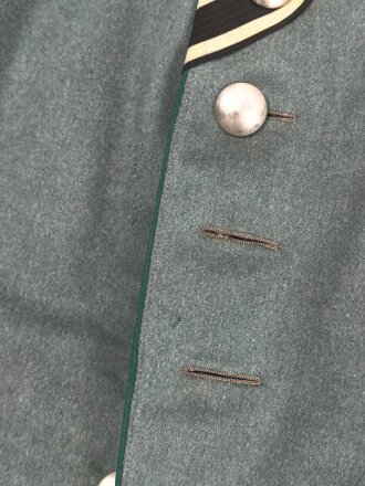 1.Weltkrieg Preussen, Waffenrock für einen Gefreiten im Jäger Regiment zu Pferde Nr. 3 ( Colmar ). Ungereinigtes Eigentumstück in gutem Gesamtzustand