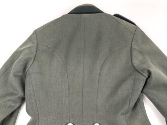 Geschönte Feldbluse Modell 1936 für Kraftfahrtruppe des Stabsfeldwebel Brinkmann.. Meiner Ansicht nach so zusammengehörig. Guter Zustand