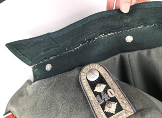 Geschönte Feldbluse Modell 1936 für Kraftfahrtruppe des Stabsfeldwebel Brinkmann.. Meiner Ansicht nach so zusammengehörig. Guter Zustand