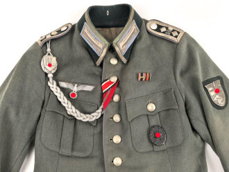 Geschönte Feldbluse Modell 1936 für Kraftfahrtruppe des Stabsfeldwebel Brinkmann.. Meiner Ansicht nach so zusammengehörig. Guter Zustand