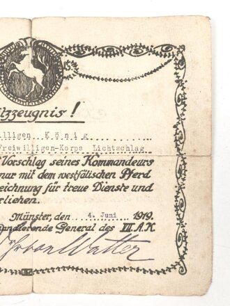 Westfälisches Freiwilligen Korps Lichtschlag, grüne Fangschnur mit dem westfälischen Pferd als besondere Auszeichnung. Guter Zustand, dazu das Besitzzeugnis sowie ein REPRO Foto