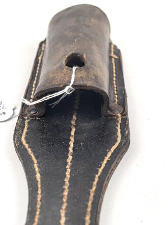 Koppelschuh zum Seitengewehr M84/98 für K98 der Wehrmacht. Guter Zustand, mit Reichsbetriebsnummer