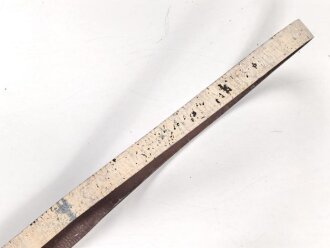 Kaiserreich, geweisstes Koppel für Berittene. Ungewöhnliche Ausführung , der Gegenhaken fehlt. Gesamtlänge wie fotografiert 83cm