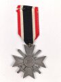 Kriegsverdienstkreuz 2. Klasse mit Schwertern. Zink am Band, Im Bandring markiert "10" für Förster & Barth Pforzheim
