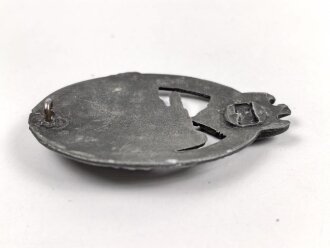 Panzerkampfabzeichen in silber, Zink, Nadel und Nadelbock fehlen