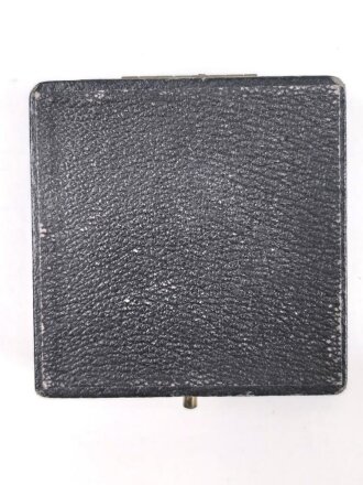 Eisernes Kreuz 1. Klasse 1939 im Etui. Hersteller "20" auf der Nadel für Zimmermann . Sehr guter Zustand