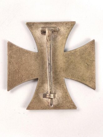 Eisernes Kreuz 1. Klasse 1939 im Etui. Hersteller "20" auf der Nadel für Zimmermann . Sehr guter Zustand