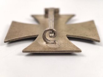 Eisernes Kreuz 1. Klasse 1939 im Etui. Hersteller "20" auf der Nadel für Zimmermann . Sehr guter Zustand