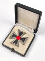 Eisernes Kreuz 1. Klasse 1939 im Etui. Hersteller "20" auf der Nadel für Zimmermann . Sehr guter Zustand