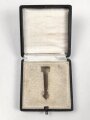 Eisernes Kreuz 1. Klasse 1939 im Etui. Hersteller "20" auf der Nadel für Zimmermann . Sehr guter Zustand