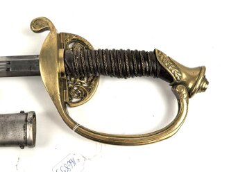 Sachsen, Degen für Offiziere Modell 1867. Klinge " garantiert Eisenhauer" sowie geätztes Monogramm "AR unter Krone" (König Albert 1873 - 1902). Guter Gesamtzustand