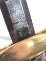 Sachsen, Degen für Offiziere Modell 1867. Klinge " garantiert Eisenhauer" sowie geätztes Monogramm "AR unter Krone" (König Albert 1873 - 1902). Guter Gesamtzustand