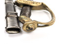 Sachsen, Degen für Offiziere Modell 1867. Klinge " garantiert Eisenhauer" sowie geätztes Monogramm "AR unter Krone" (König Albert 1873 - 1902). Guter Gesamtzustand