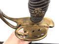 Preussen, IOD89, Infanterie Offiziers Degen Modell 1889. Das "Griffemblem" sicherlich neuzeitlich befestigt, vermutlich aus Teilen zusammengesetztes Stück
