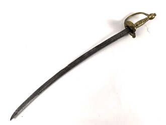 Grenadiersäbel, Messinggefäß in einfacher Ausführung, die narbige Klinge gereinigt. Alter und Herkunft unbekannt.