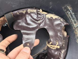 Stahlhelm Luftschutz, in allen Teilen originales Stück, ungereinigt