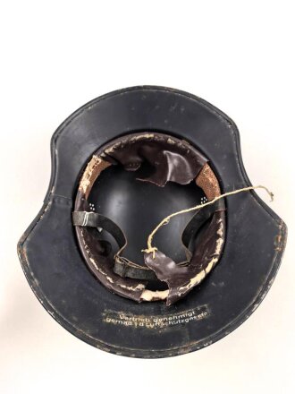 Stahlhelm Luftschutz, in allen Teilen originales Stück, ungereinigt
