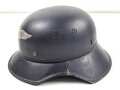 Stahlhelm Luftschutz, in allen Teilen originales Stück, ungereinigt