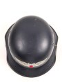 Stahlhelm Luftschutz, in allen Teilen originales Stück, ungereinigt